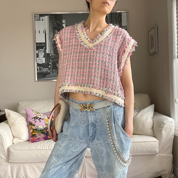 Tweed vest with frayed edges - Picture 1 of 13